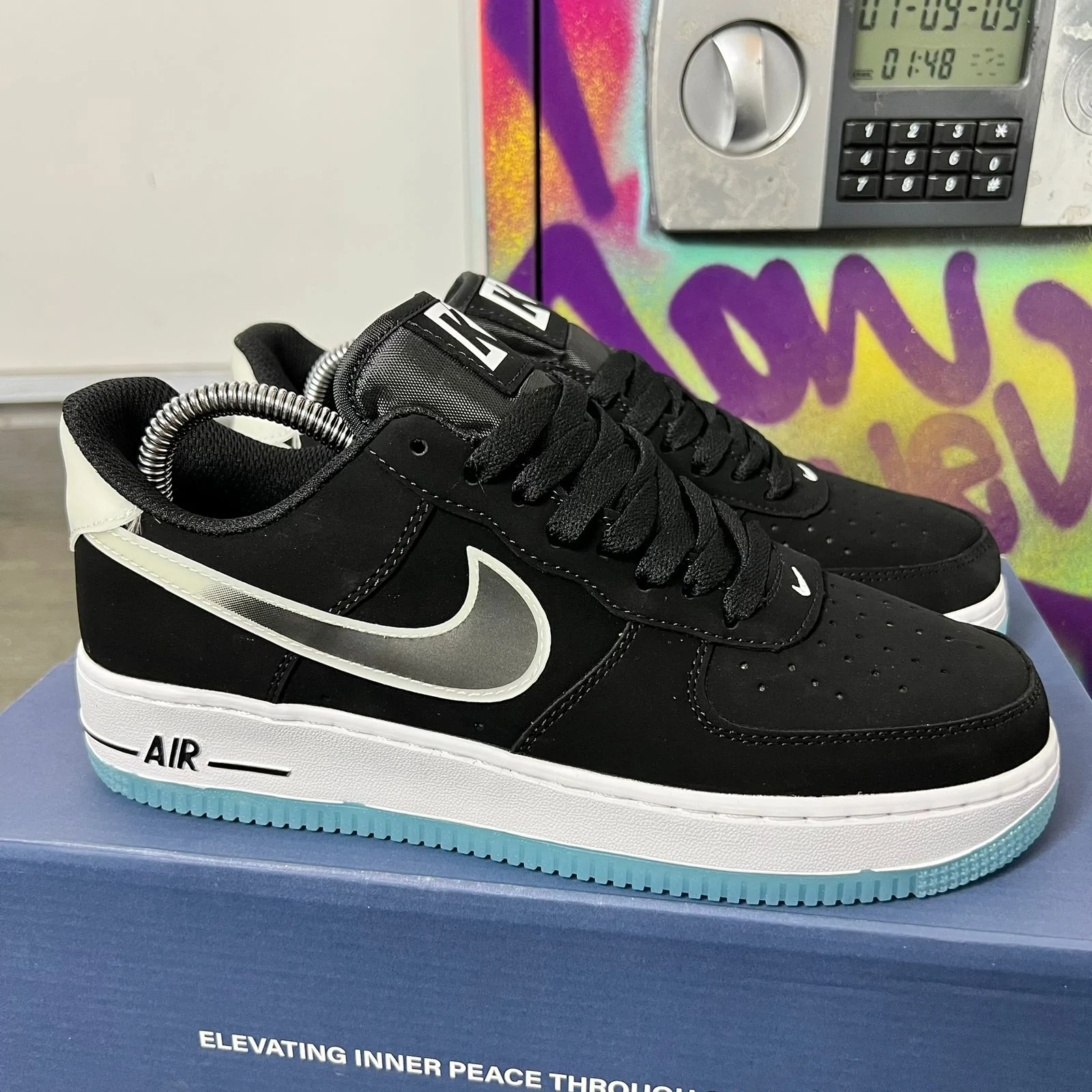 Nike air force one AF1 negra fluorescente MONAKA ZAPATILLAS COLOMBIA